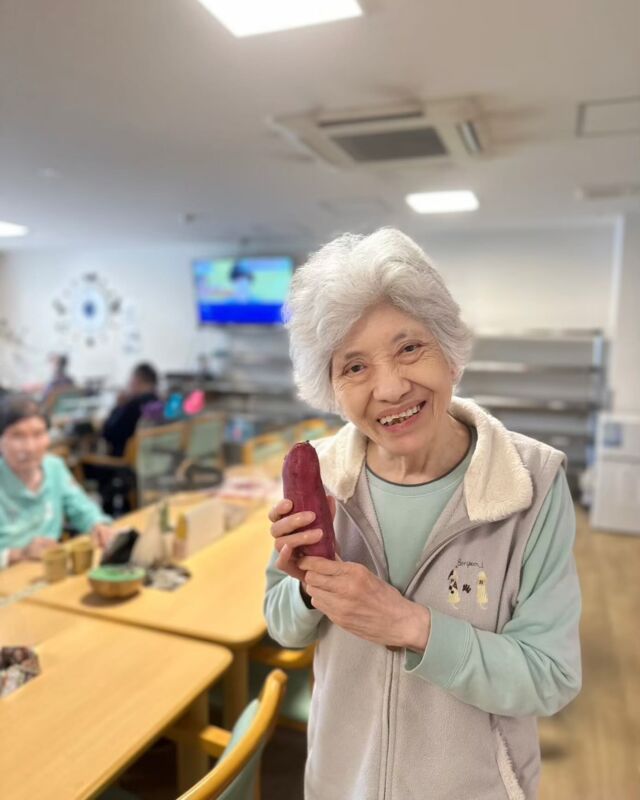 .
さーもうすぐです！
🍠🍠🍠が美味しくなるタイミングで
レクレーションを行います☺️
美味しいの作るぞと
スタッフ一同張り切ってます✌️
.
#サービス付き高齢者向け住宅 #中津 #レクレーション #介護士 #介護福祉士 #実務者研修 #初任者研修  #やさしえ北梅田  #🍠🍠🍠 #毎日レク #笑顔 #介護士さんと繋がりたい #訪問介護 #ヘルパー #チームワーク